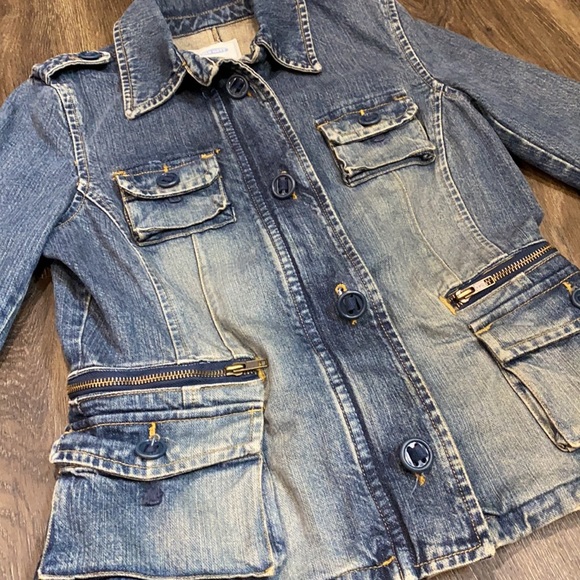 Old Navy Jean Jacket - Picture 2 of 5